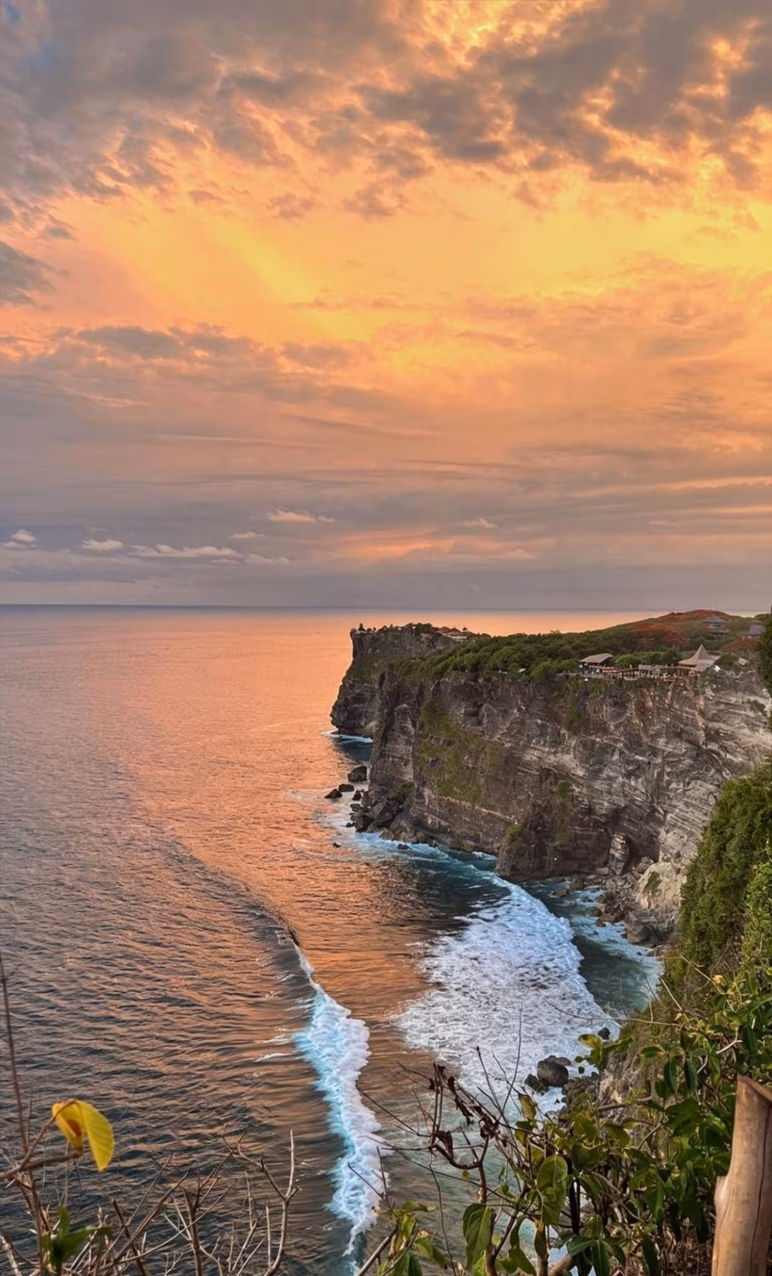 Karang Boma Cliff